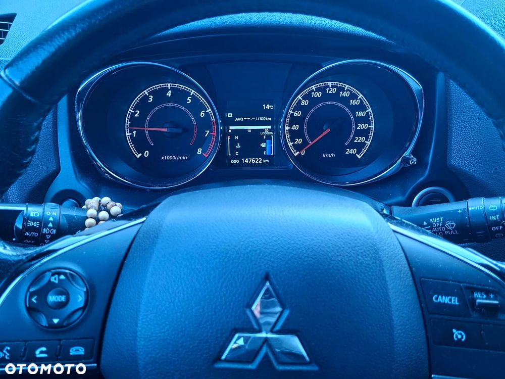Mitsubishi ASX 1.6 Invite Navi - 11