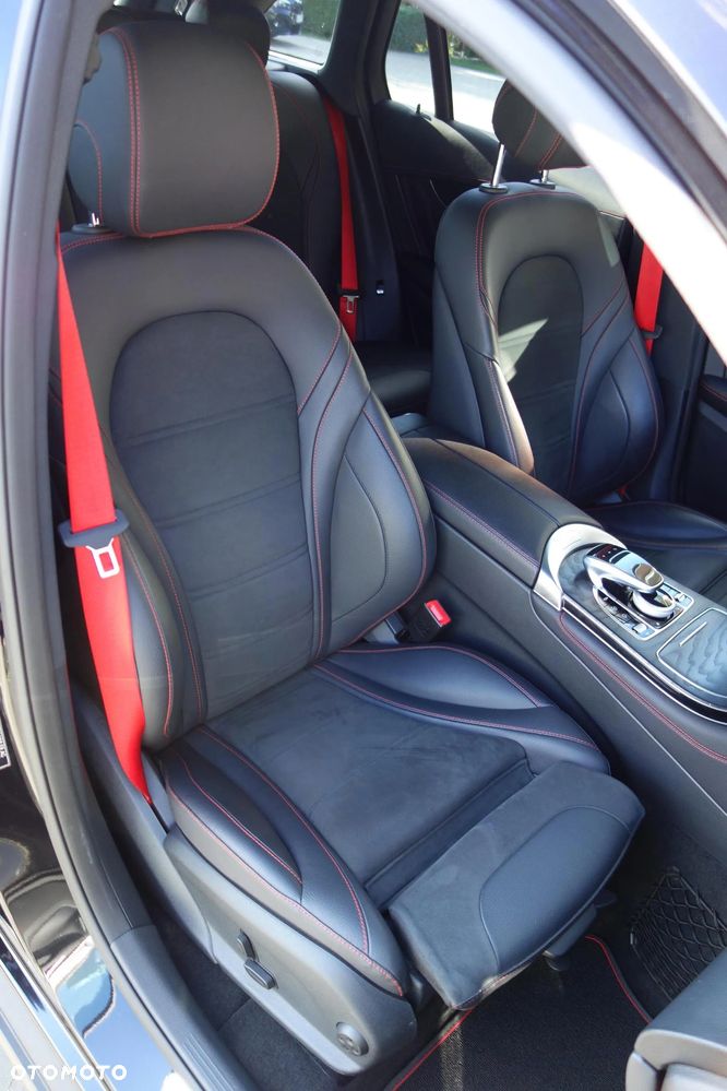 Mercedes-Benz GLC AMG 43 4-Matic - 39