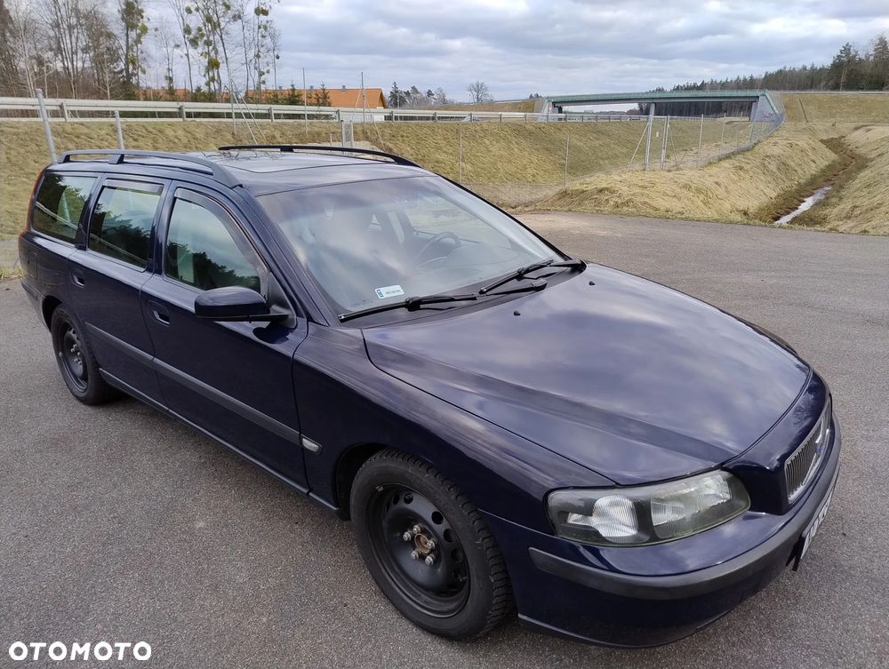 Volvo V70 2.5T - 23