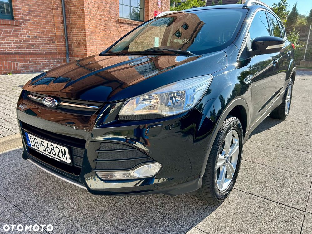 Ford Kuga - 1