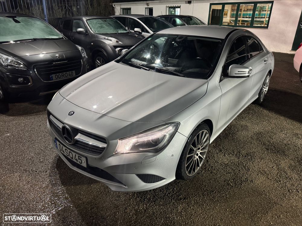 Mercedes-Benz CLA 220 CDI 7G-DCT Urban - 21