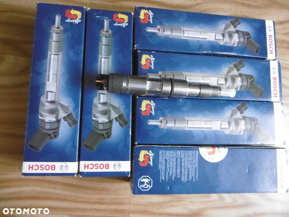 WTRYSKIWACZ MAN 0986435562 - 1