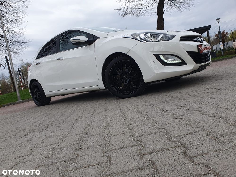 Hyundai i30 1.6 Style - 27