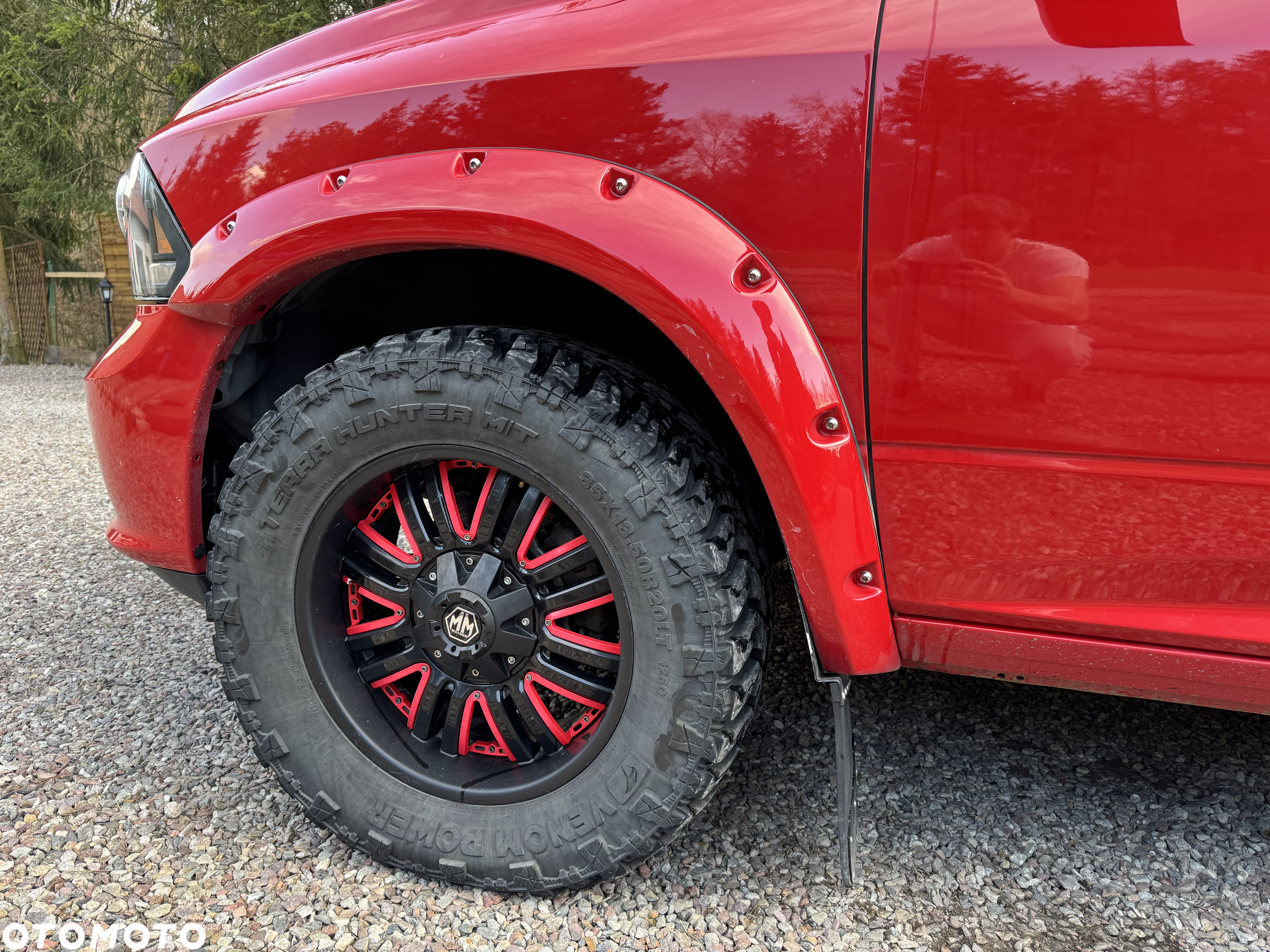 Dodge RAM 1500 5.7 4x4 - 5