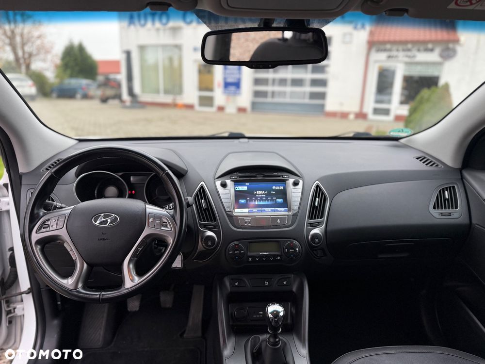 Hyundai ix35 - 16