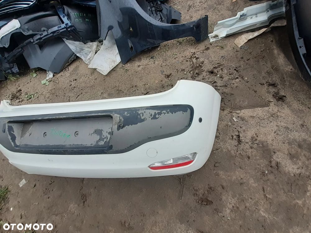 FIAT PUNTO EVO ZDERZAK TYŁ - 4