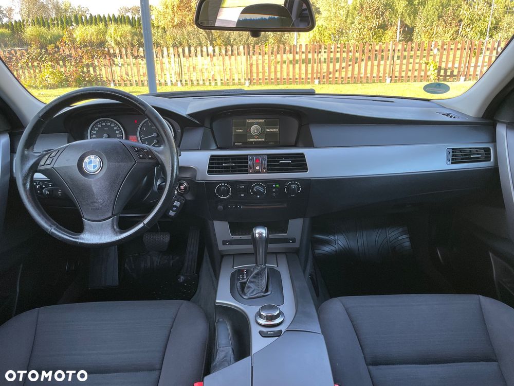 BMW Seria 5 525i Touring - 5