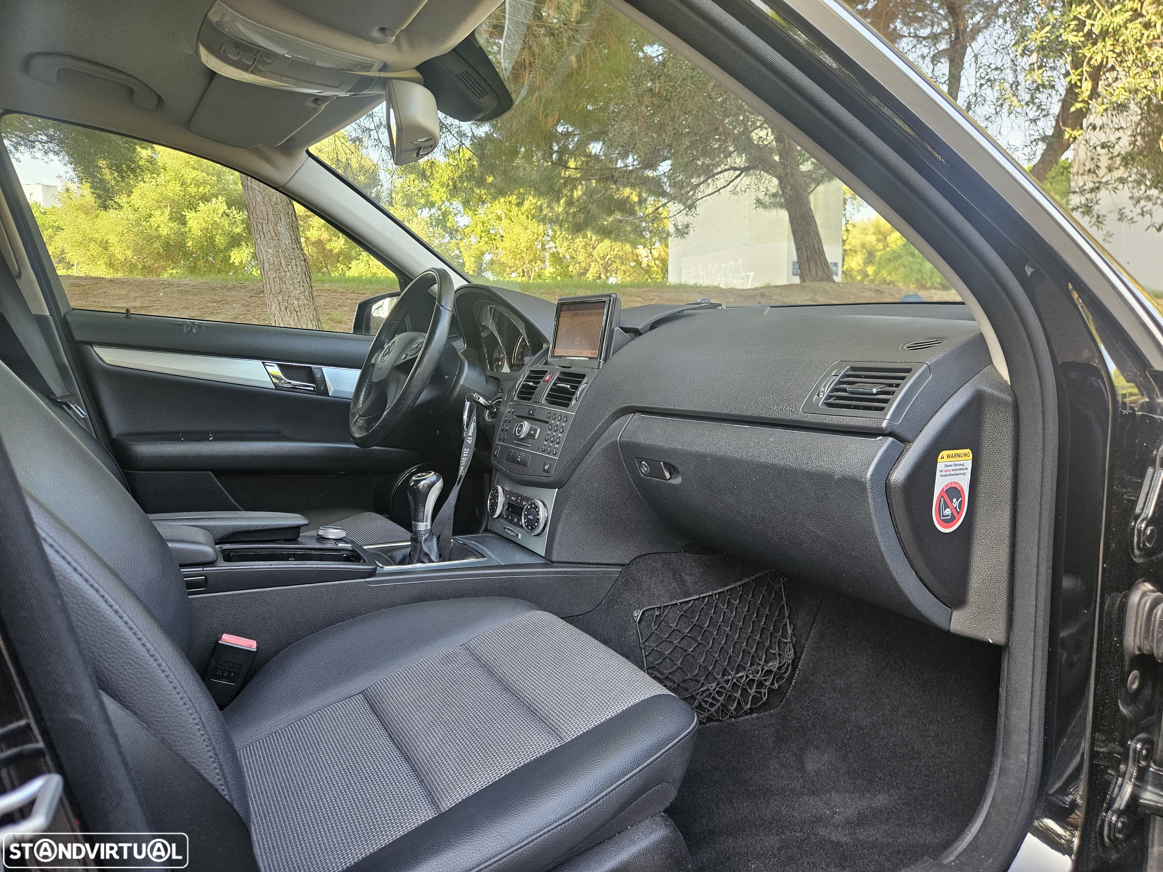 Mercedes-Benz C 250 - 19