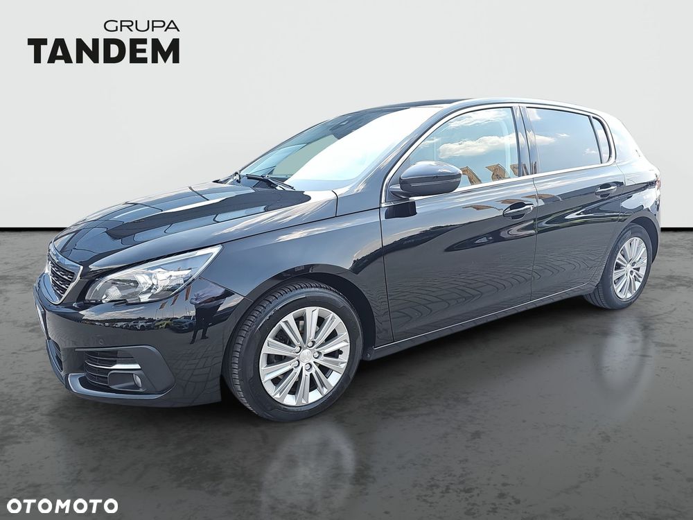Peugeot 308 - 1