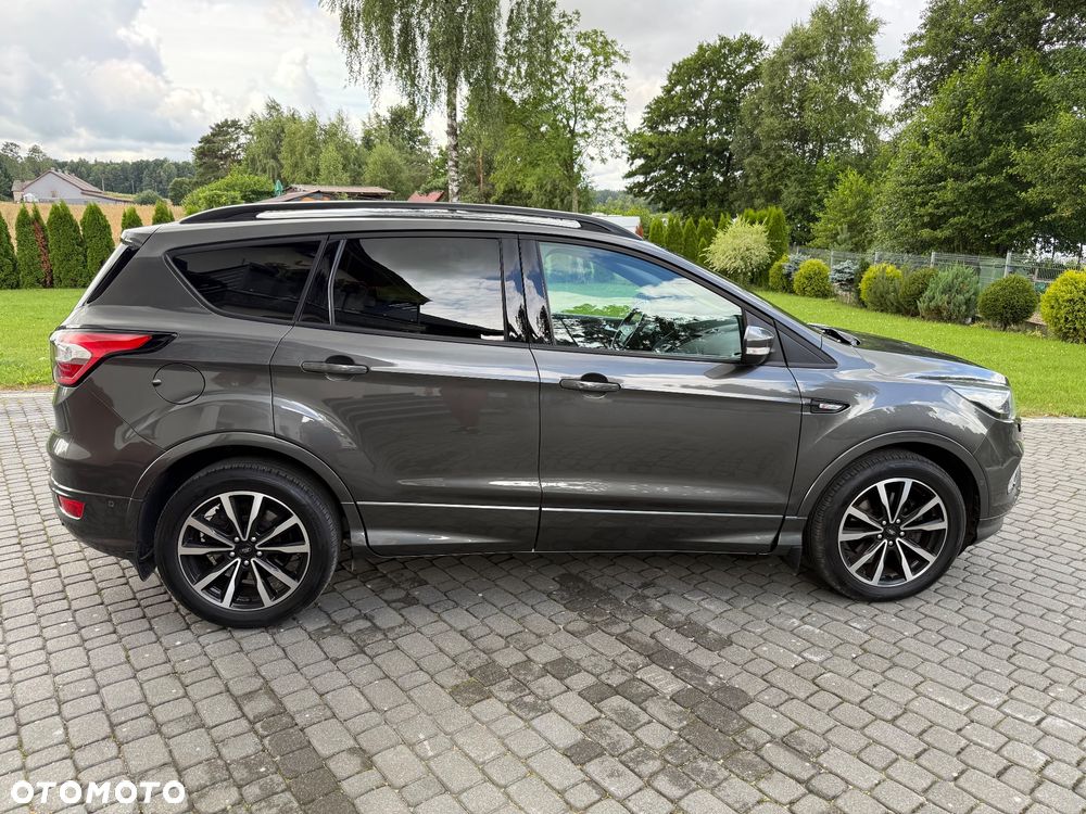 Ford Kuga - 8