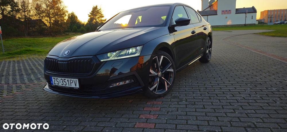 Skoda Octavia 2.0 TSI 4x4 Sportline DSG - 2
