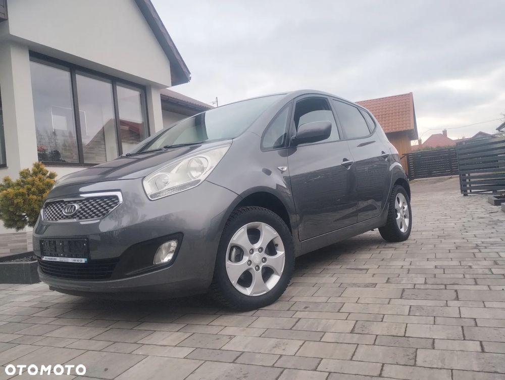 Kia Venga - 4