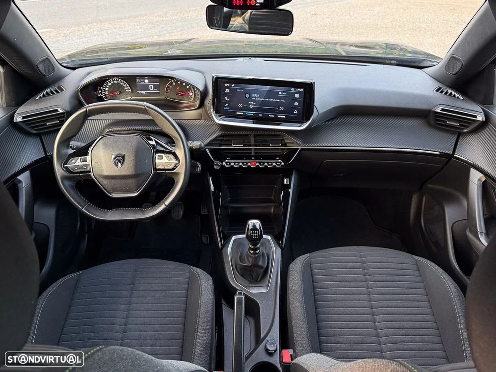 Peugeot 2008 - 4