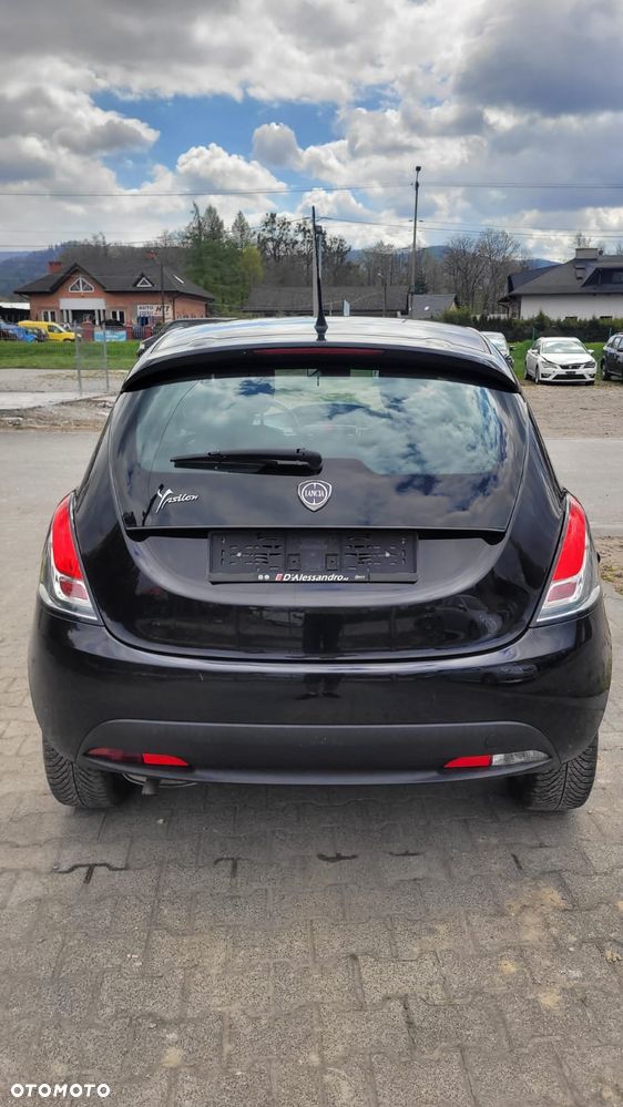 Lancia Ypsilon Y 1.2 8v Platinum - 8