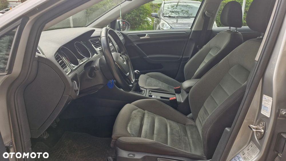 Volkswagen Golf 1.6 TDI BMT Comfortline - 13