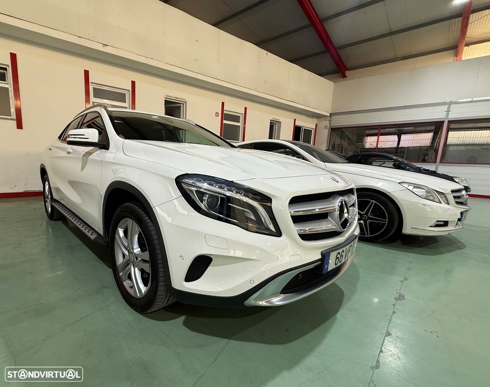 Mercedes-Benz GLA 180 (CDI) d 7G-DCT Urban - 17