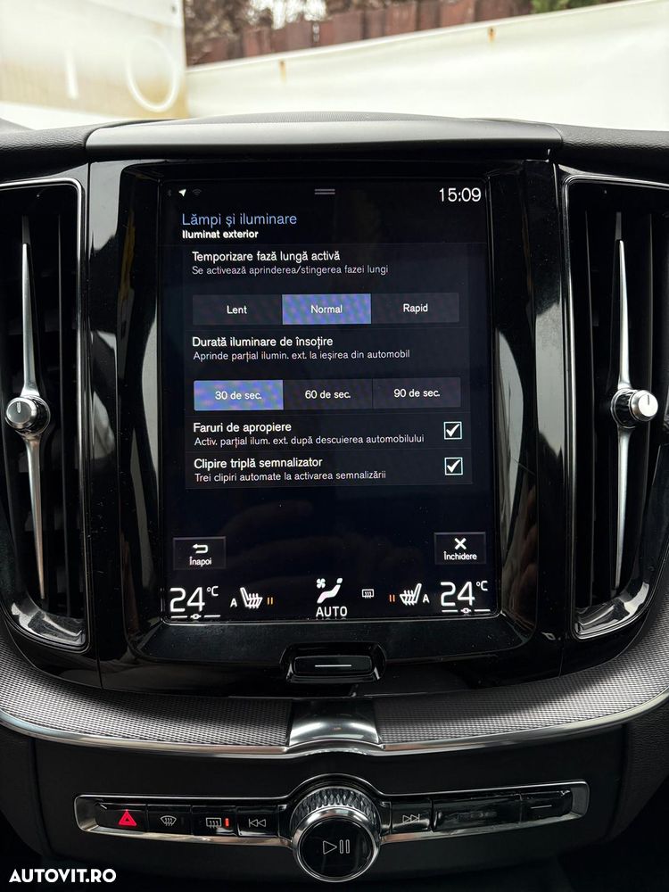 Volvo XC 60 Recharge T8 Twin Engine eAWD R-Design - 21