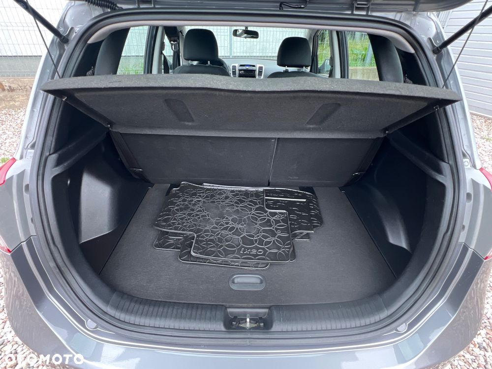 Hyundai ix20 1.4 blue Comfort - 22