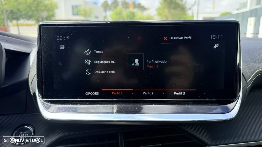 Peugeot 2008 PureTech 130 EAT8 GT - 30