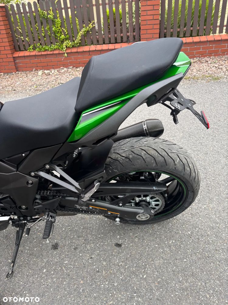 Kawasaki Ninja 1000 SX - 24