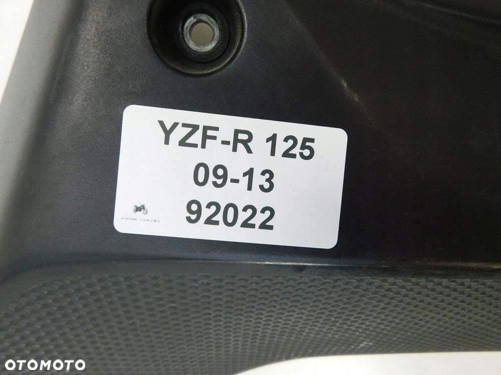 YAMAHA YZF 125 R 08-13 BOK WYPEŁNIENIE LEWE - 5