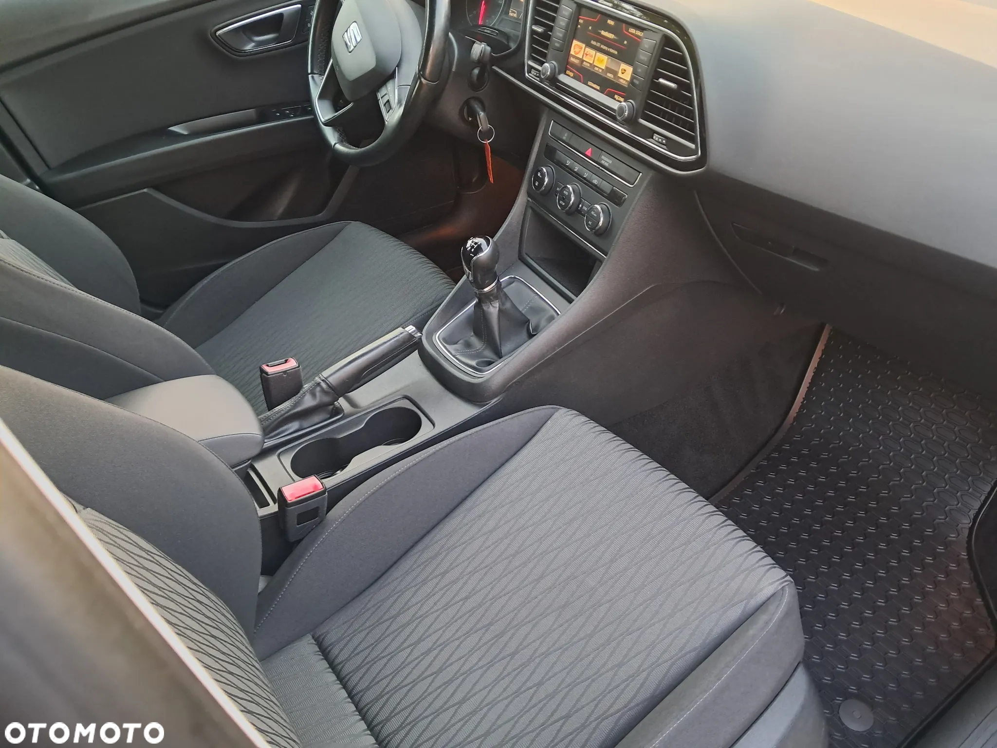 Seat Leon 1.6 TDI Style - 14