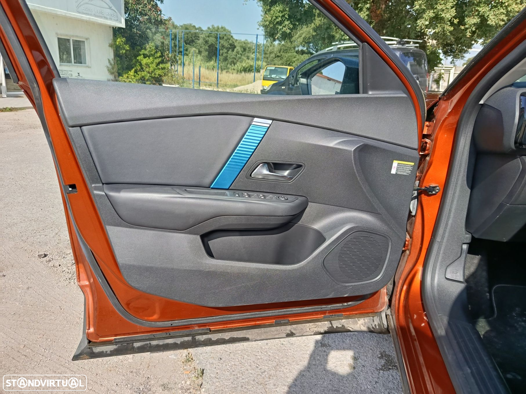 Citroën e-C4 50 kWh Feel - 4