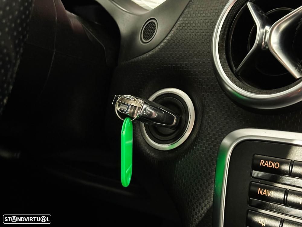 Mercedes-Benz A 180 d Urban - 32