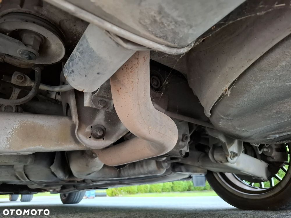 BMW Seria 5 525i - 39