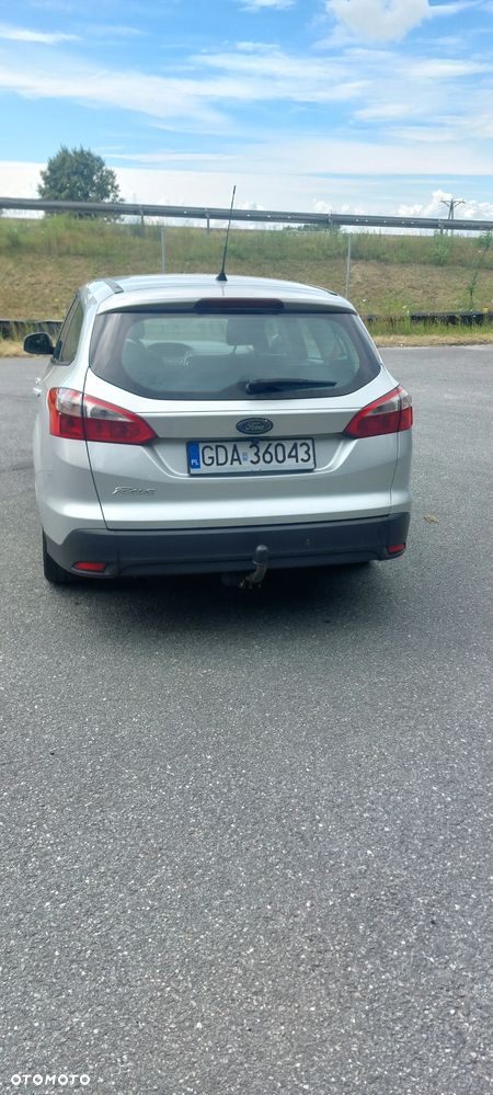 Ford Focus 1.6 TDCi DPF Start-Stopp-System Champions Edition - 3