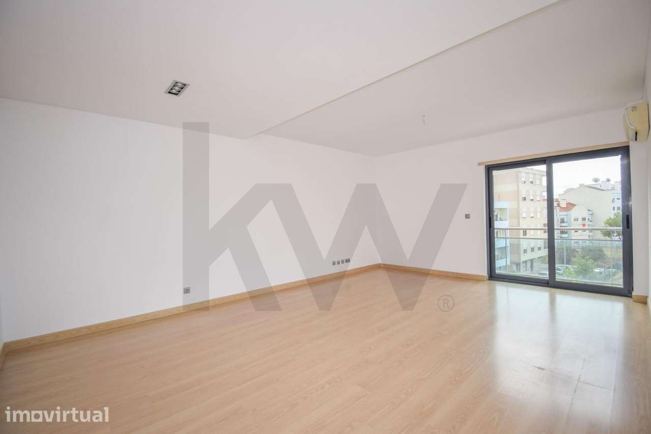 Apartamento T3 I Box I Arrecadação - Grande imagem: 5/29