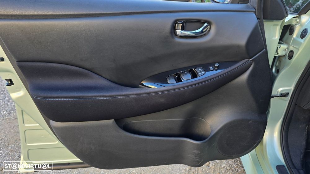 Nissan Leaf N-Connecta - 7