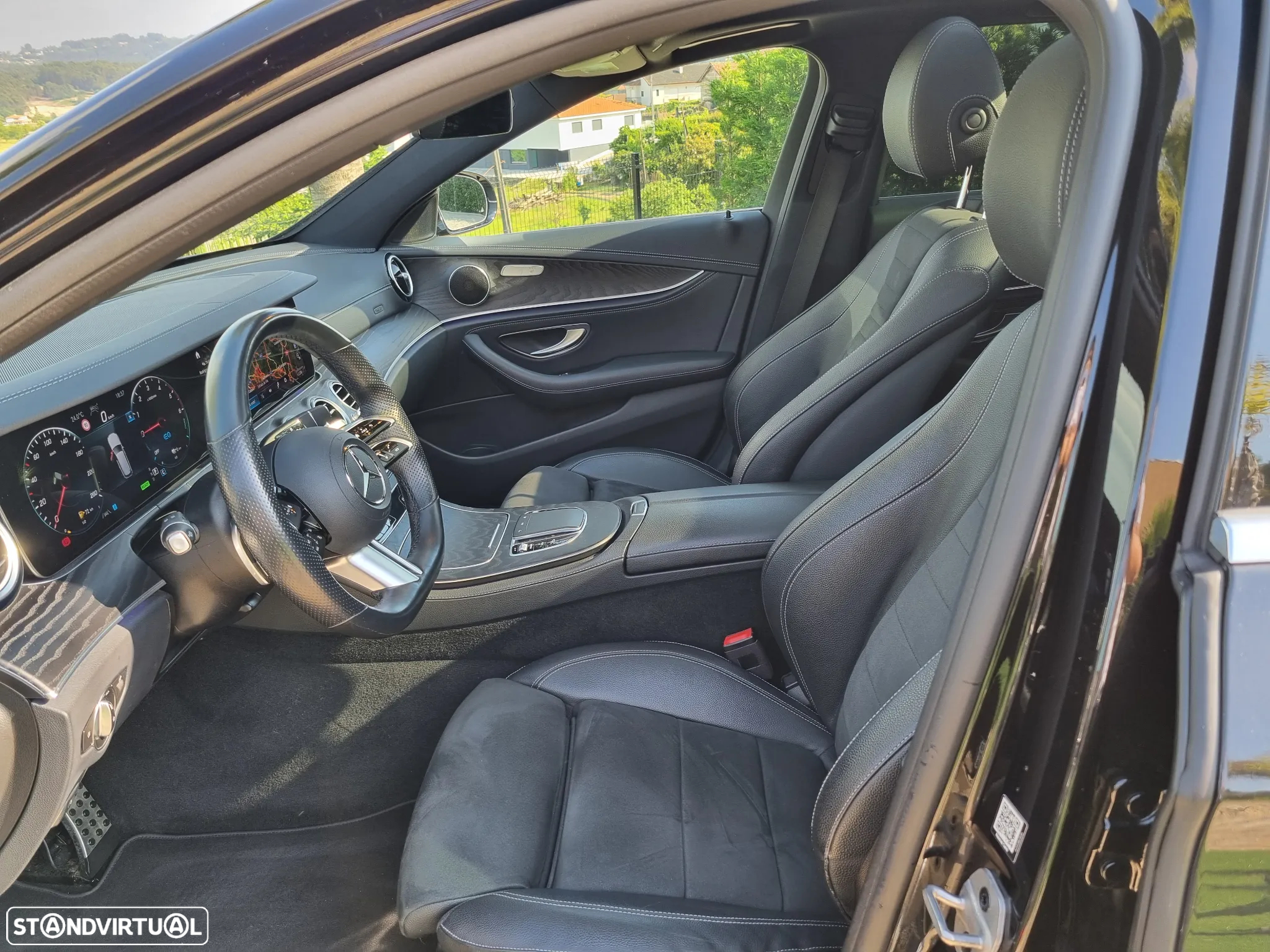 Mercedes-Benz E 300 de AMG Line - 21