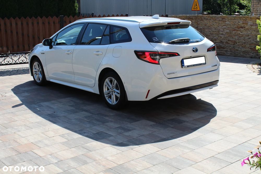 Toyota Corolla 1.8 Hybrid Comfort - 7