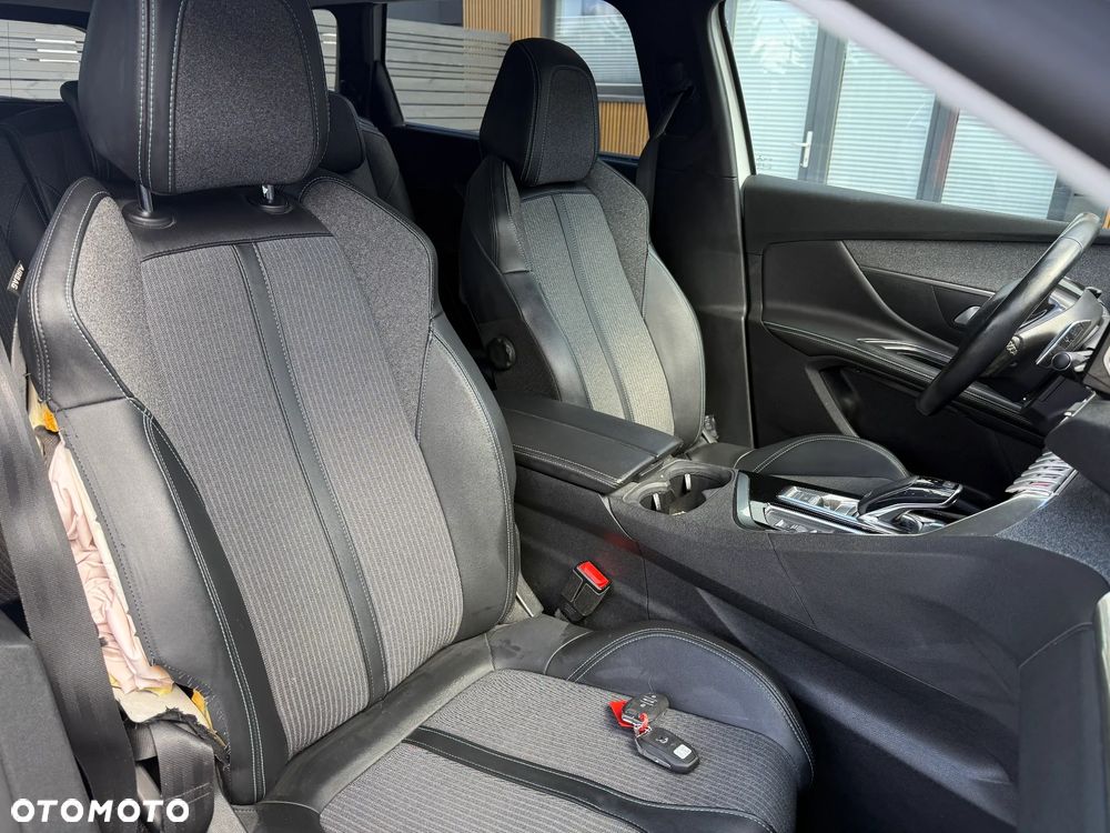 Peugeot 5008 BlueHDI 180 EAT8 Crossway - 19