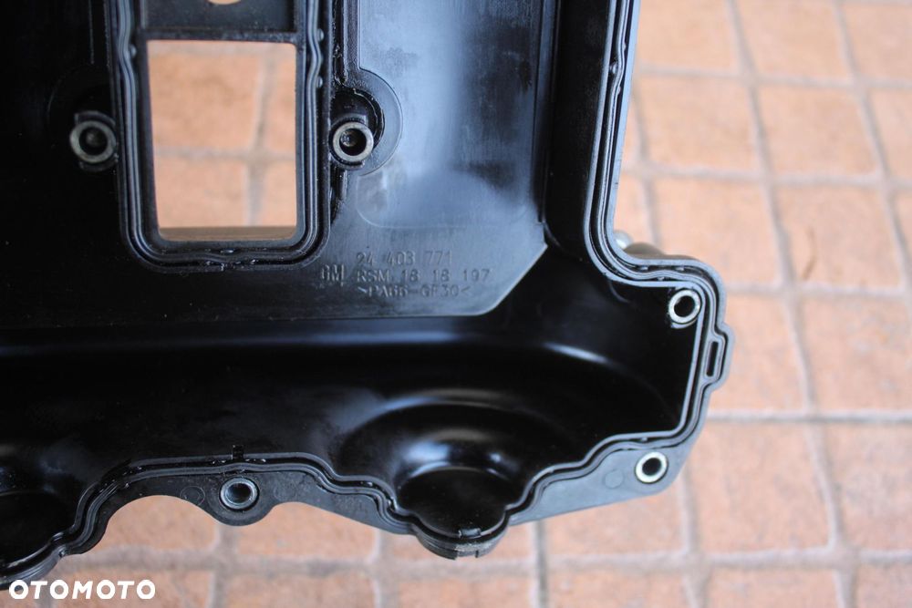 POKRYWA ZAWORÓW OPEL CORSA D 1.0 24403771 - 8