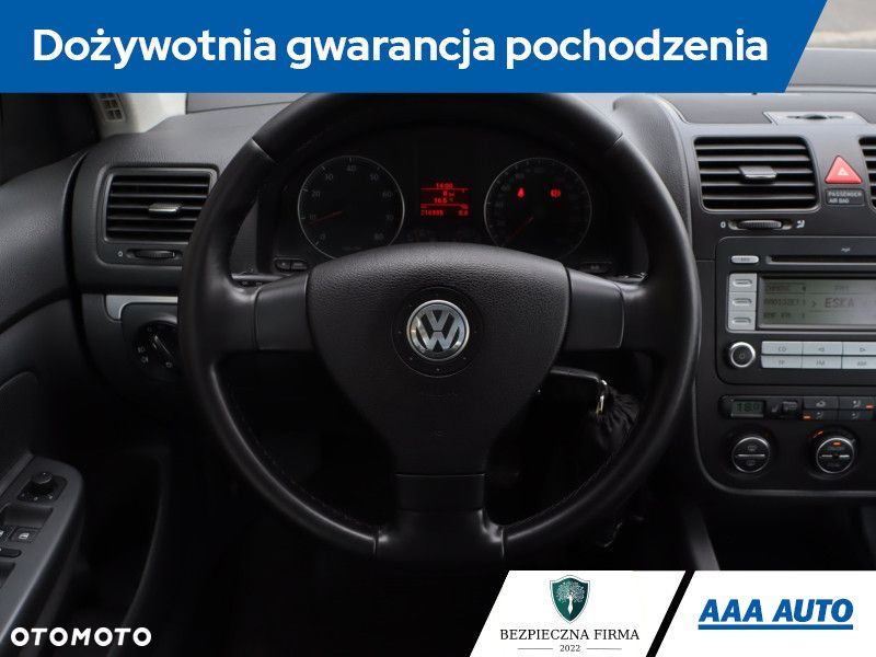 Volkswagen Jetta - 21