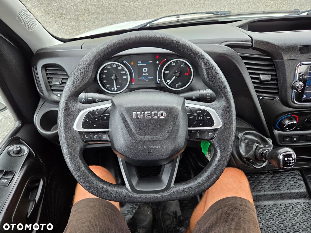 Iveco Daily - 25