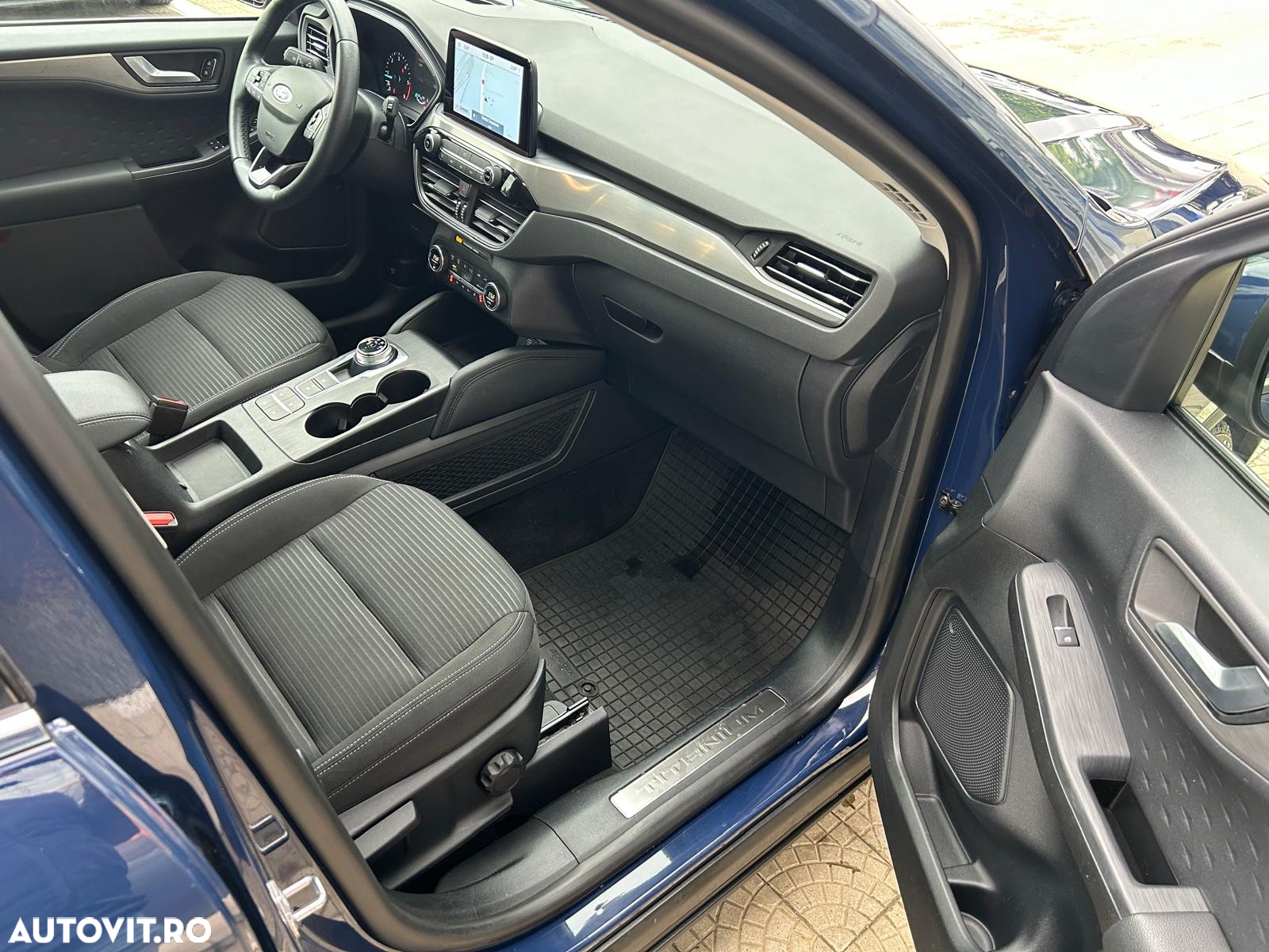 Ford Kuga 2.0 EcoBlue A8 AWD Titanium - 14