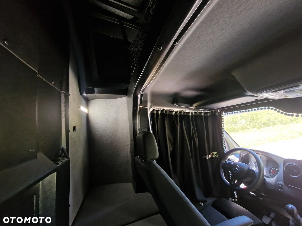 Mercedes-Benz Sprinter 2023r 8EP, Salon PL ASO bezwypadkowy,  ,poduszki pneumatyczne tylnej osi, - 12