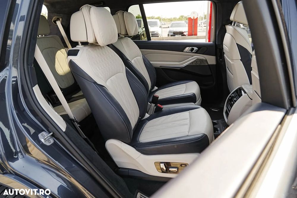 BMW X7 xDrive30d - 20