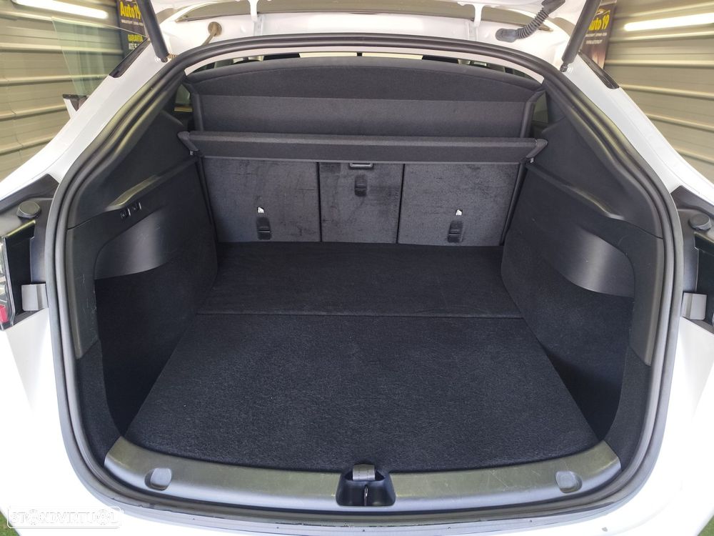 Tesla Model Y RWD - 29