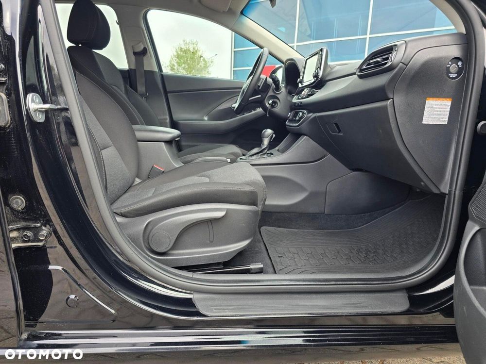 Hyundai i30 1.5 T-GDI 48V Smart DCT - 17
