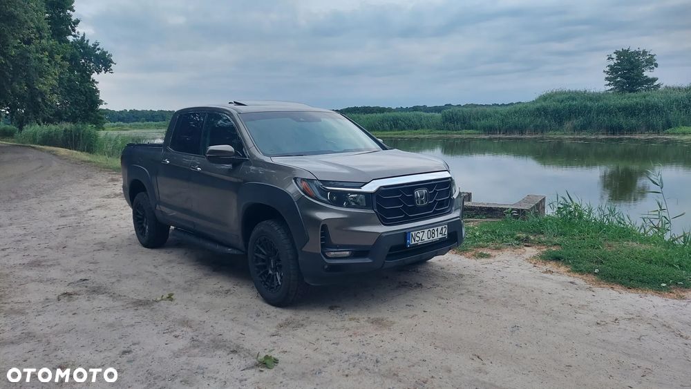 Honda Ridgeline - 2