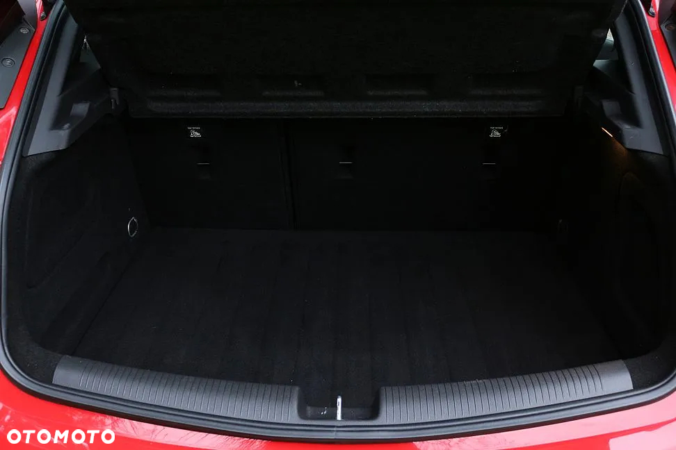 Opel Astra V 1.4 T Dynamic - 32