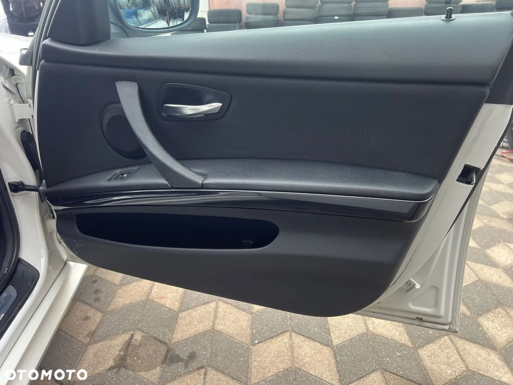 BMW E90 FOTELE KANAPA BOCZKI - 8