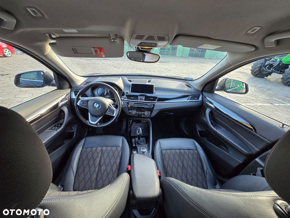 BMW X1 sDrive18d - 9