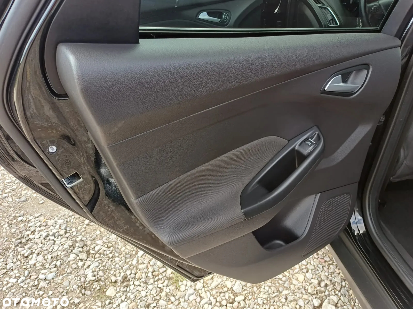 Ford Focus 1.5 EcoBlue Start-Stopp-System TITANIUM - 25
