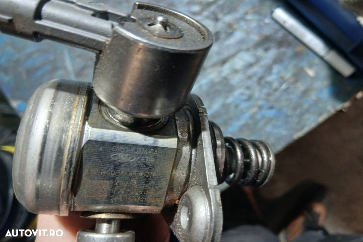 POMPA INALTA PRESIUNE  CM5G-9D376-GA CM5G-9D376-GA Ford B-MAX 1 [2012 - 5