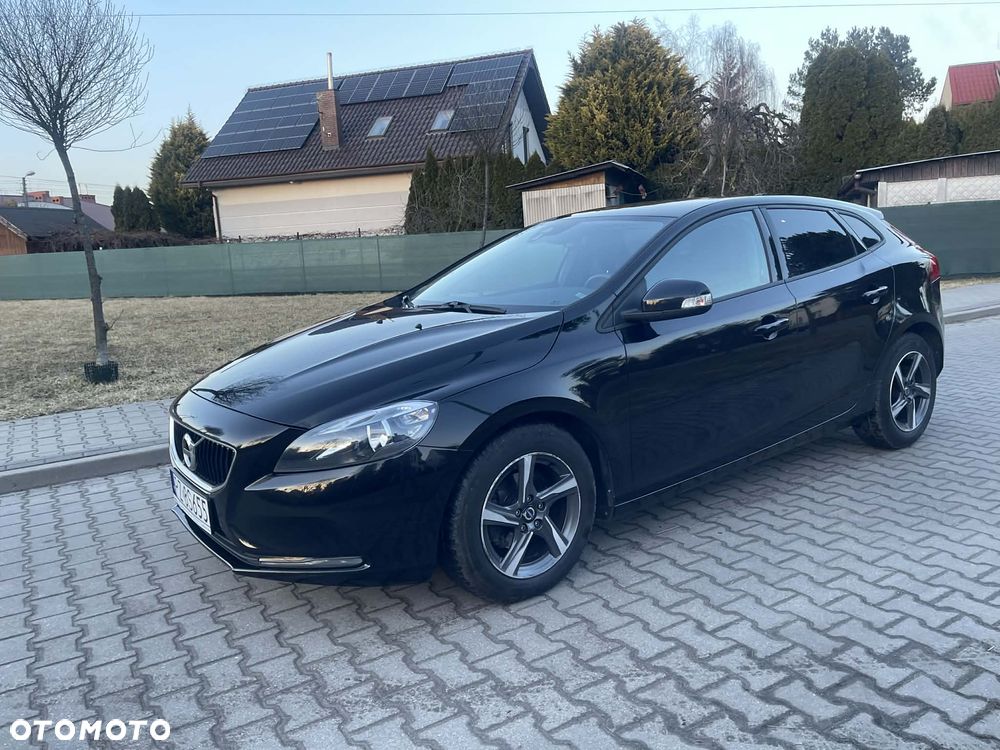Volvo V40 D2 Momentum - 9